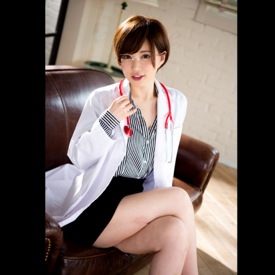N.P.G 痴女醫（里美ゆりあ）